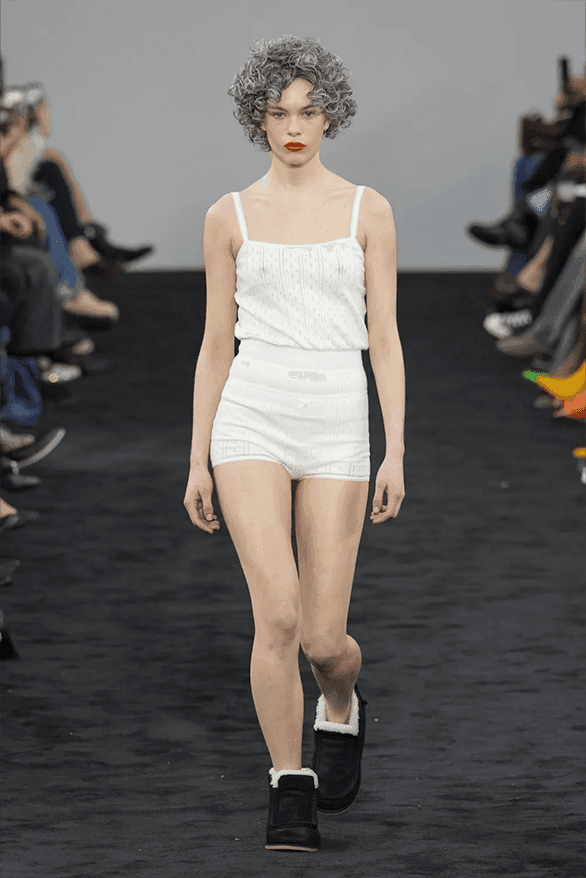 JW 앤더슨, 2024 FW 컬렉션 공개, 조나단 앤더슨, Jonathan Anderson, J.W. Anderson, 런던 패션위크, 영국 패션, 조나단 앤더슨 컬렉션, JW 앤더슨 애딕티드, 애딕티드 매장
