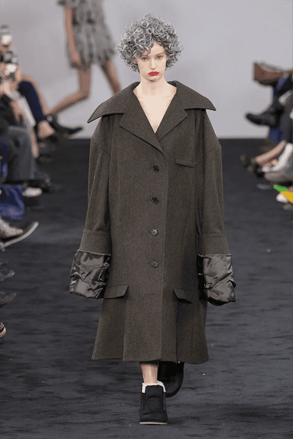 JW 앤더슨, 2024 FW 컬렉션 공개, 조나단 앤더슨, Jonathan Anderson, J.W. Anderson, 런던 패션위크, 영국 패션, 조나단 앤더슨 컬렉션, JW 앤더슨 애딕티드, 애딕티드 매장