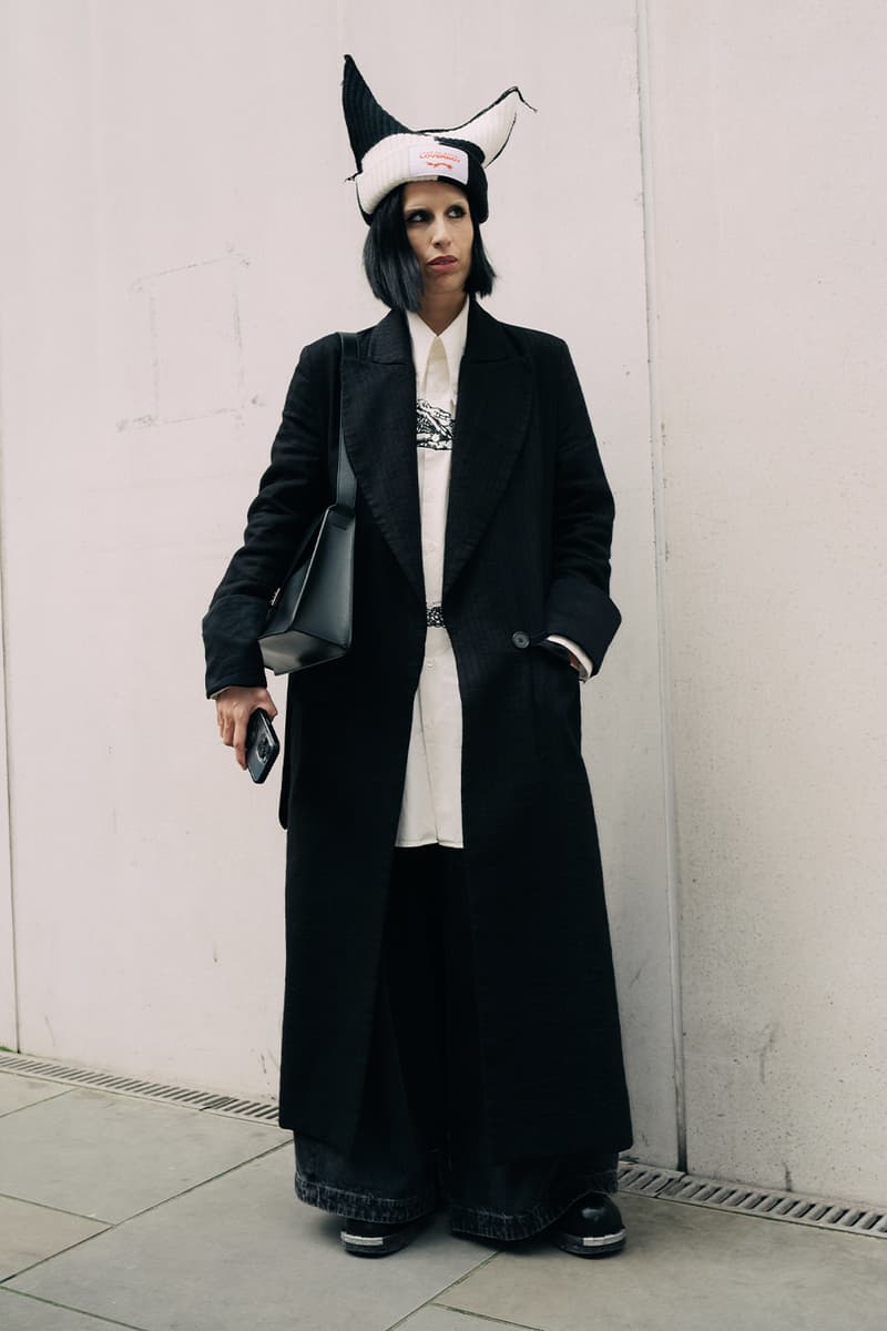 ‘하입비스트’ 포착, 2024 FW 런던 패션위크 스트리트 스타일, hypebeast, streetstyle, streetsnap, 런던 패션, 버버리, 시몬 로샤, jw 앤더슨, 영국 패션
