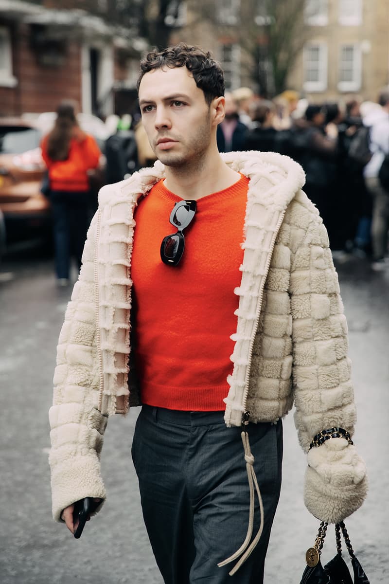 ‘하입비스트’ 포착, 2024 FW 런던 패션위크 스트리트 스타일, hypebeast, streetstyle, streetsnap, 런던 패션, 버버리, 시몬 로샤, jw 앤더슨, 영국 패션