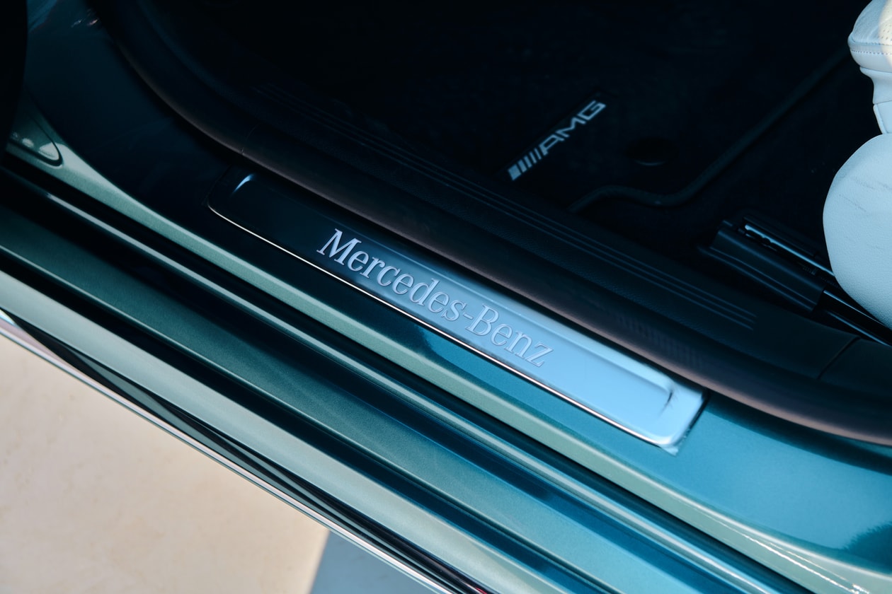 메르세데스-벤츠, 더 뉴 E300 4매틱 AMG, 벤츠, 세단, e클래스, e300, 독일차, 고급 세단, 고급차, 비싼 차, 대형차, 외제차, 카, 스트리트 카