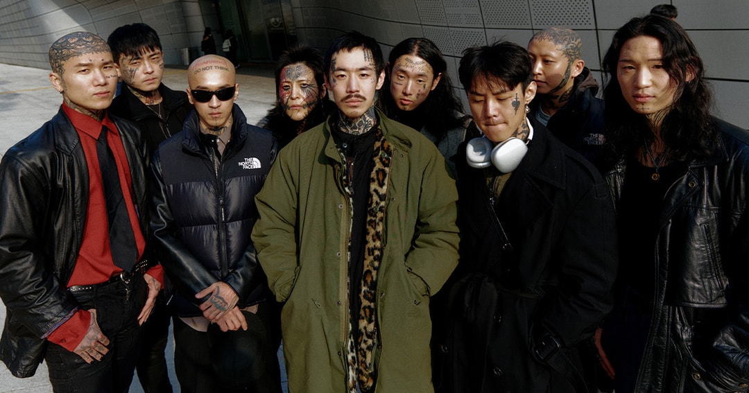 2024 FW 시즌 서울 패션위크 스트리트 스타일 살펴보기 | Hypebeast.KR | 하입비스트 2024 FW 시즌 서울 패션위크 스트리트 스타일 살펴보기