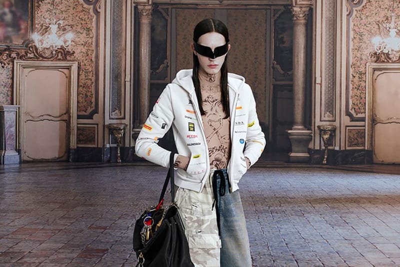 발렌시아가 2024 여름 컬렉션 캠페인 공개