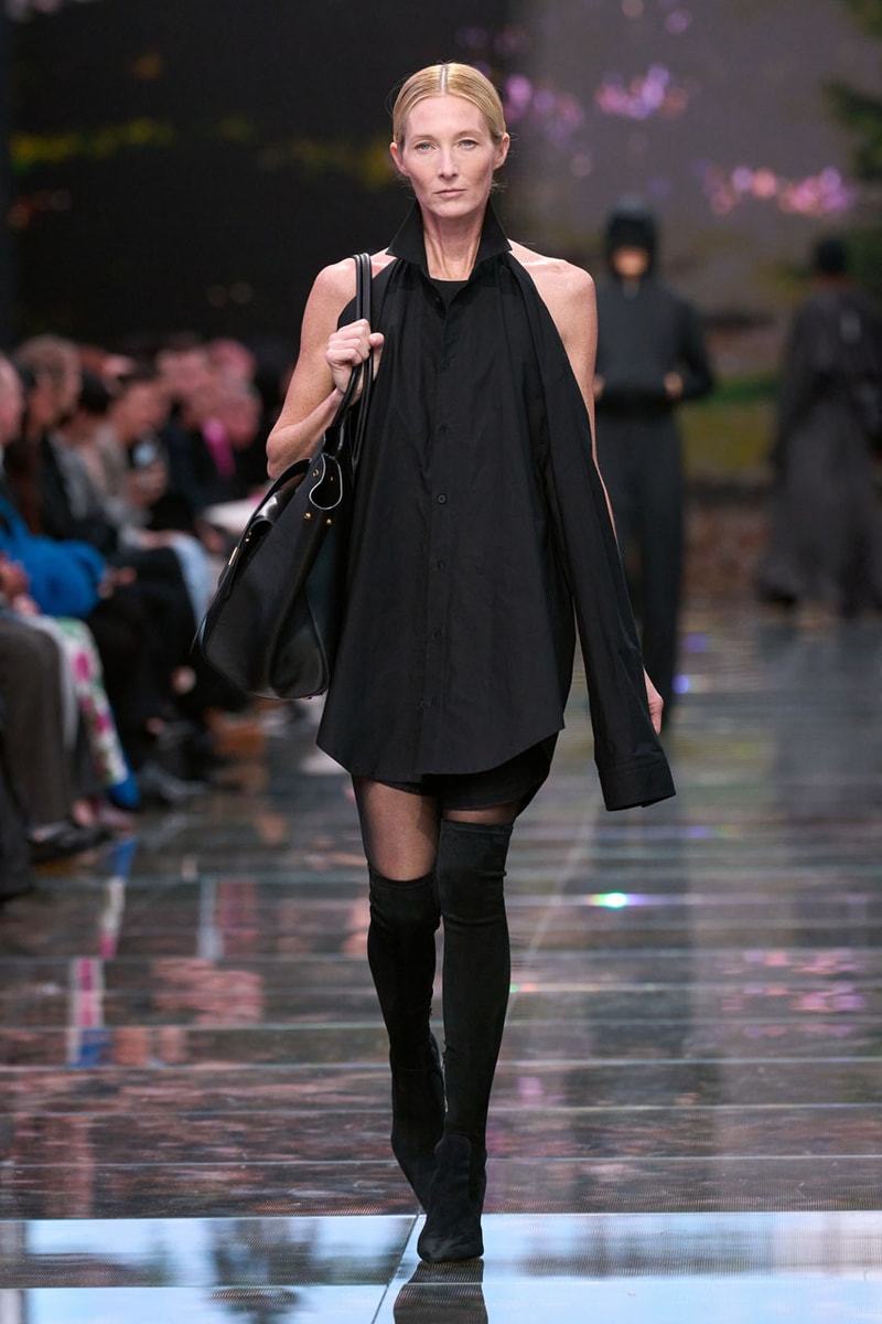 발렌시아가, 2024 FW 컬렉션 공개, balenciaga, demna, demna gvasilia, ebay, 이베이, 뎀나 컬렉션, 발렌시아가 카피, 그레일즈, 파리 패션쇼, 발렌시아가 패션쇼, 발렌시아가 런웨이