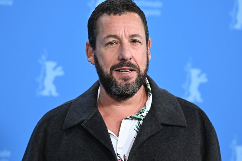 ‘포브스’가 애덤 샌들러를 지난해 가장 돈을 많이 번 배우로 선정했다, forbes, adam sandler, 마고 로비, margot robbie, barbie, 바비, 톰 크루즈, 부자 배우, 영화배우