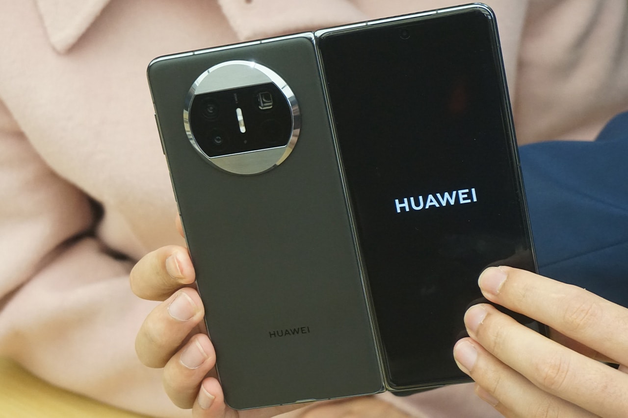 화웨이, 올해 1분기 삼성 제치고 폴더블폰 시장에서 점유율 1위 차지한다?, Huawei, Samsung, 화웨이, 삼성, 갤럭시 폴드, 메이트 X5, 화웨이 포켓 2