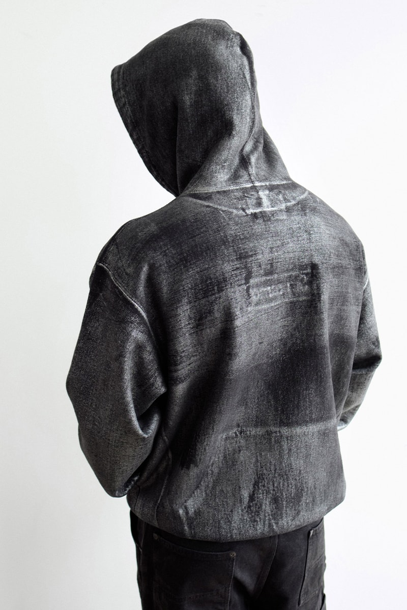 슈프림, MM6 메종 마르지엘라 협업 컬렉션 공개, maison margiela, mm6, 메종 마르지엘라, 마틴 마르지엘라, supreme, supreme mm6, 슈프림 마르지엘라, 슈프림 서울, 슈프림 매장, 슈프림 웹사이트, 슈프림 오프라인 스토어, 슈프림 컬렉션, 슈프림 캡슐