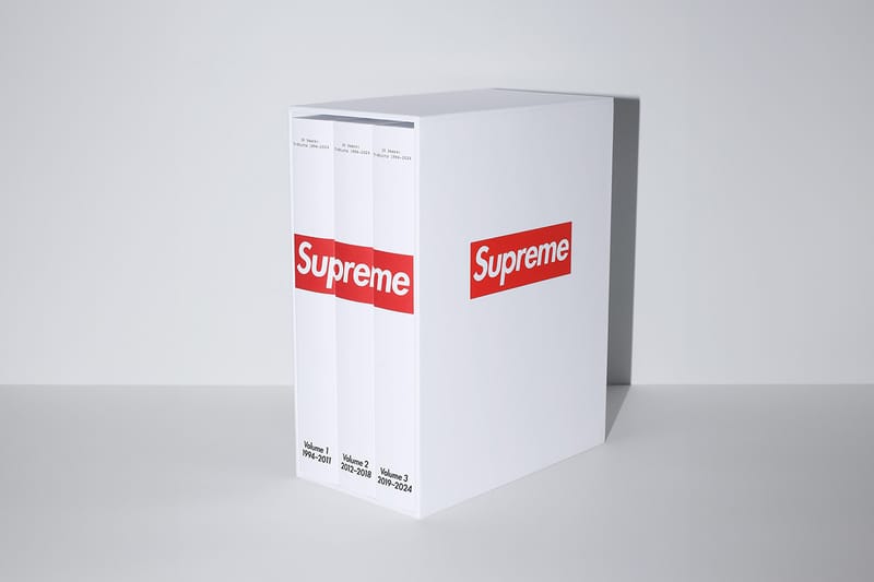 슈프림 ‘30주년 기념 티셔츠 1994-2024’ 책 출시