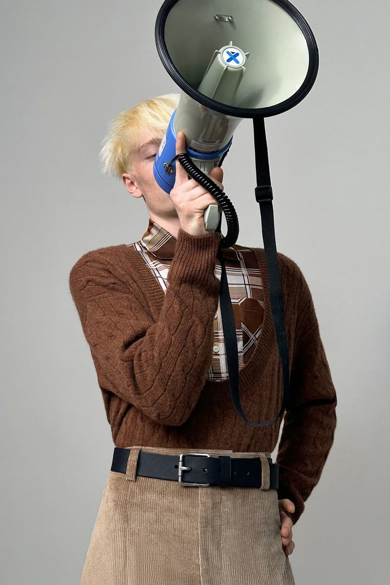 로에베, 2024 FW 프리 컬렉션 공개, LOEWE, 로에베, 2024 가을, 겨울 컬렉션, 로에베 가방, 로에베 지갑, 로에베 재킷, 로에베 신발, 로에베 매장, 로에베 향수, 조나단 앤더슨, JW ANDERSON