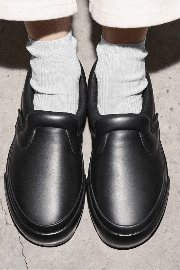 프로엔자 슐러 x 반스 슬립온이 공개됐다, vans, proenza schouler, 반스, 프로엔자 슐러, 뉴욕 브랜드, 뉴욕 여성복 브랜드, 반스 슬립온, 슬립온 신발