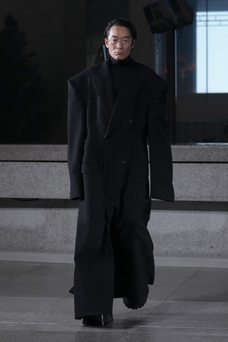발렌시아가 2025 봄 컬렉션 공개, balenciaga, balenciaga 2025 spring, shanghai, 상하이 발렌시아가, 발렌시아가 쇼, 발렌시아가 컬렉션