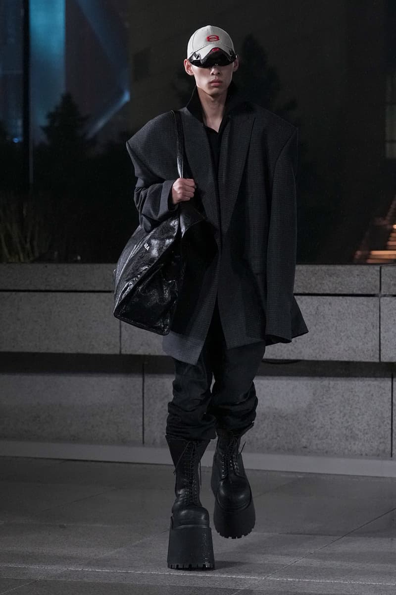 발렌시아가 2025 봄 컬렉션 공개, balenciaga, balenciaga 2025 spring, shanghai, 상하이 발렌시아가, 발렌시아가 쇼, 발렌시아가 컬렉션