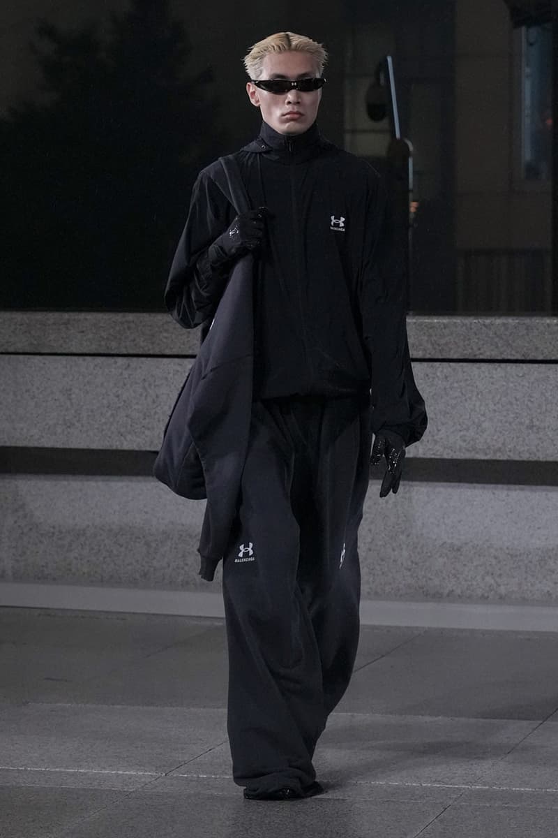 발렌시아가 2025 봄 컬렉션 공개, balenciaga, balenciaga 2025 spring, shanghai, 상하이 발렌시아가, 발렌시아가 쇼, 발렌시아가 컬렉션