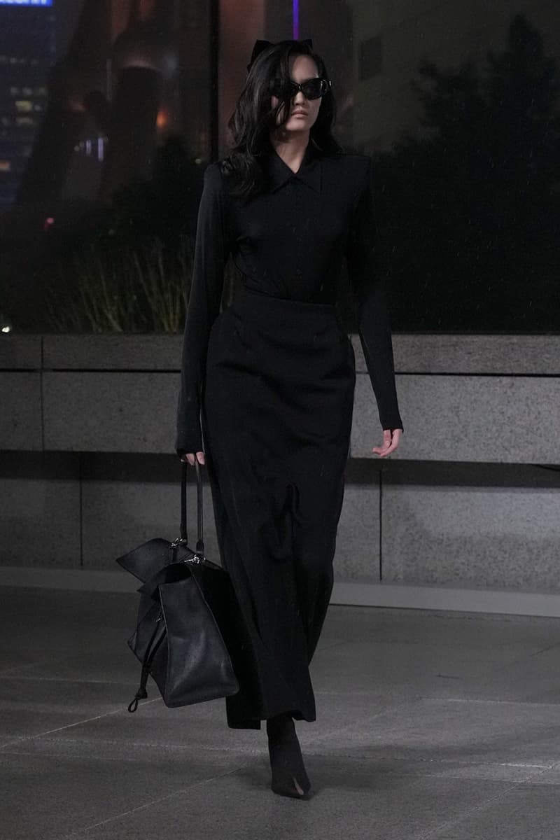 발렌시아가 2025 봄 컬렉션 공개, balenciaga, balenciaga 2025 spring, shanghai, 상하이 발렌시아가, 발렌시아가 쇼, 발렌시아가 컬렉션