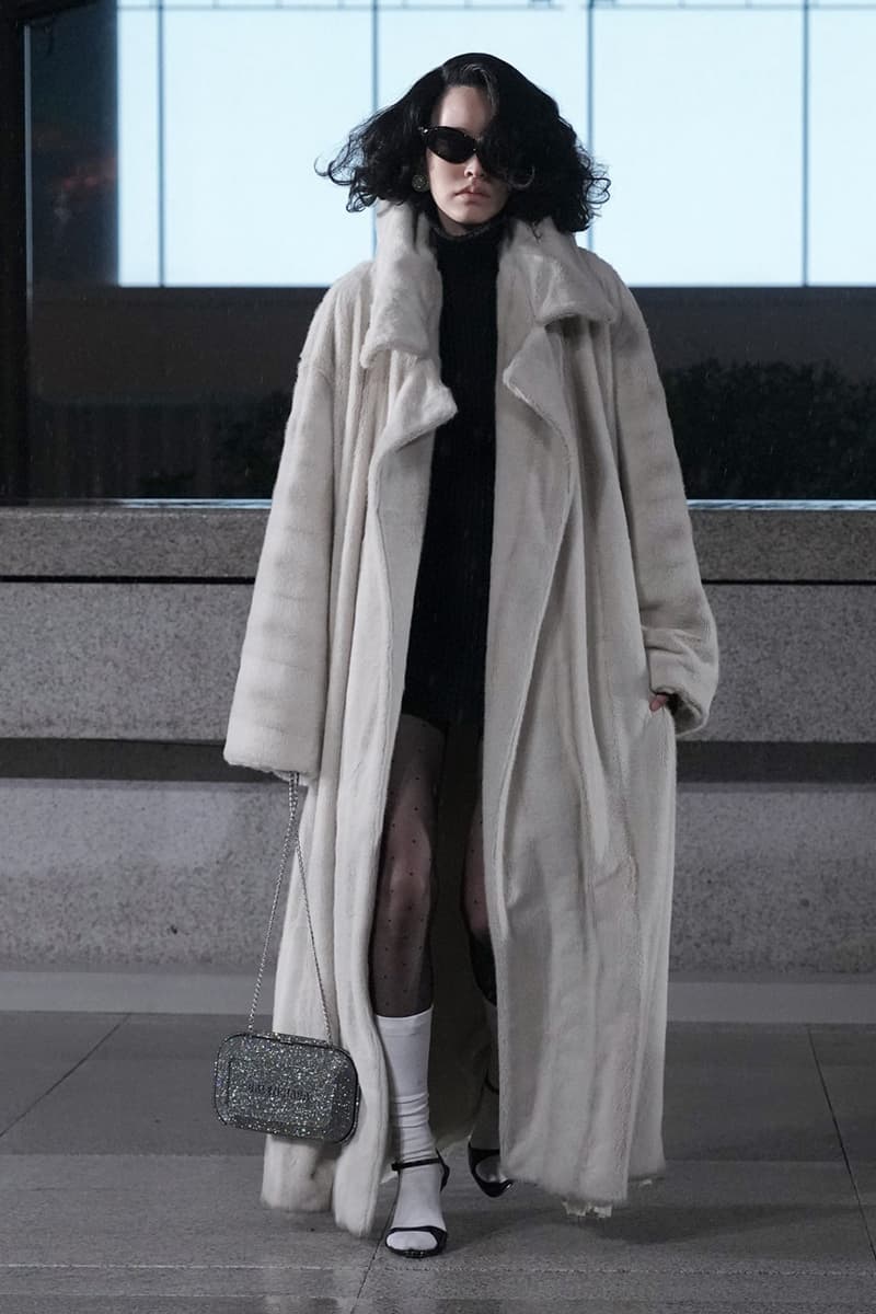 발렌시아가 2025 봄 컬렉션 공개, balenciaga, balenciaga 2025 spring, shanghai, 상하이 발렌시아가, 발렌시아가 쇼, 발렌시아가 컬렉션