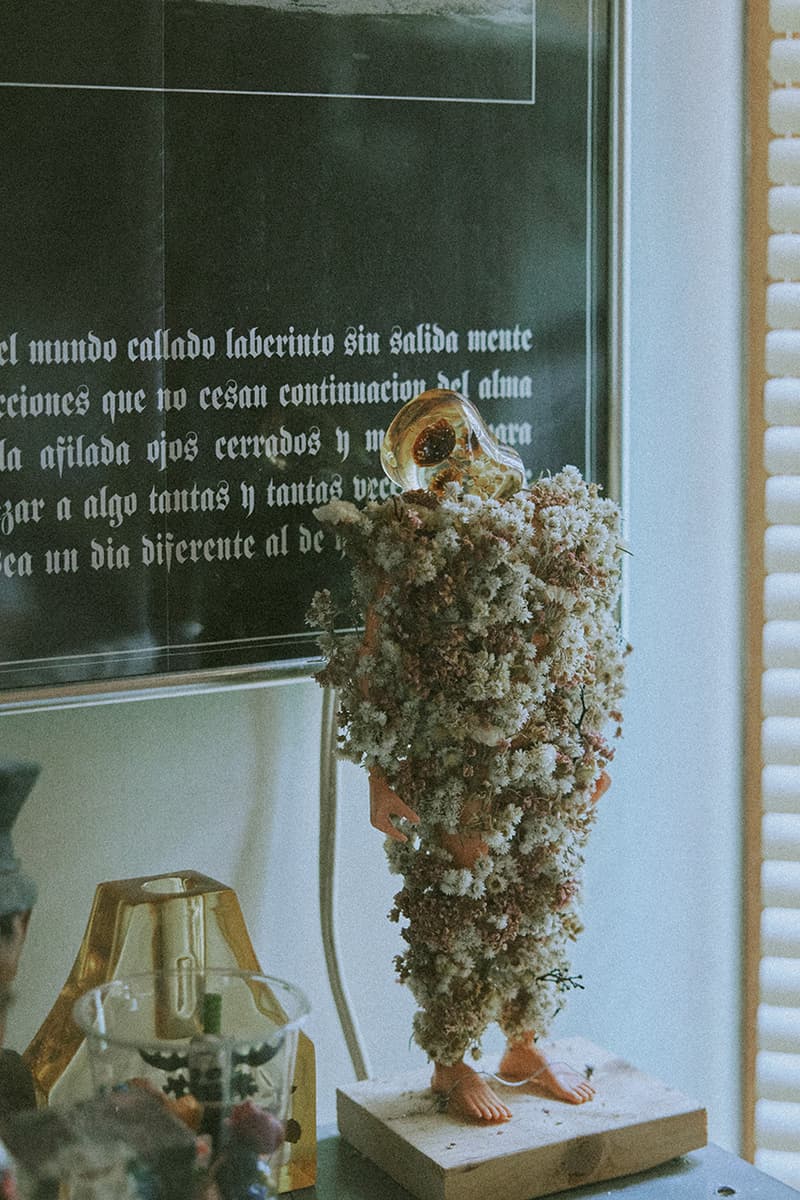 아티스트 두구다기가 한국에서 첫 번째 개인전을 연다, 소프트코너, dugudagii, 레진, 레진 아트, 레진 아티스트, 예술 작품, 작품, 미술 작품, 소프트코너, 가볼 만한 전시, 한국 전시, 서울 전시, 미술품 전시