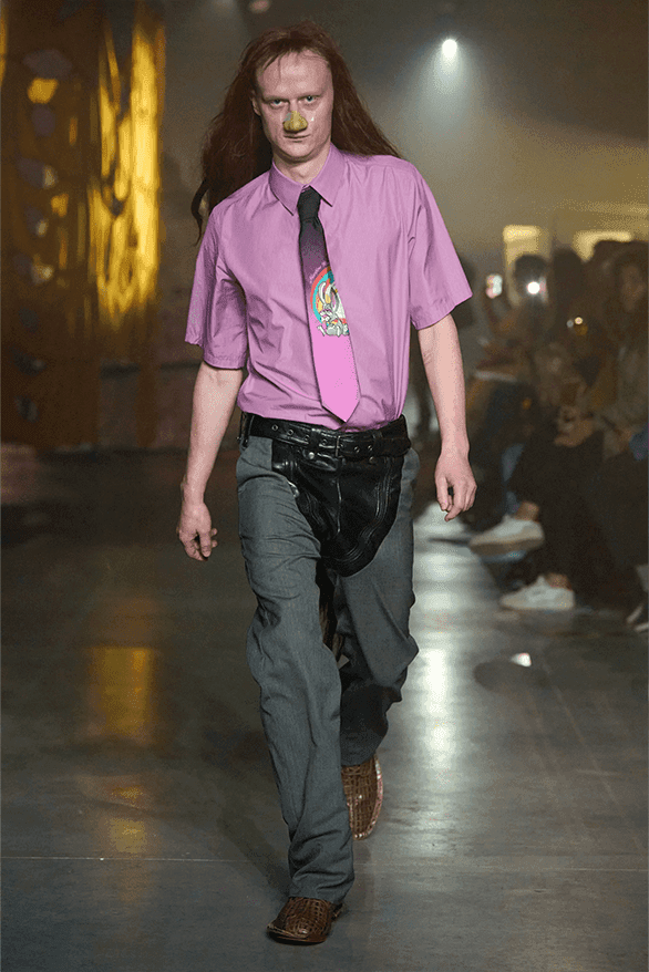 마틴 로즈, 2025 SS 컬렉션 공개, Martine Rose, 2025 spring, summer, 마틴 로즈, martine rose collection, martine rose runway, 마틴 로즈, 에어 맥스 TN