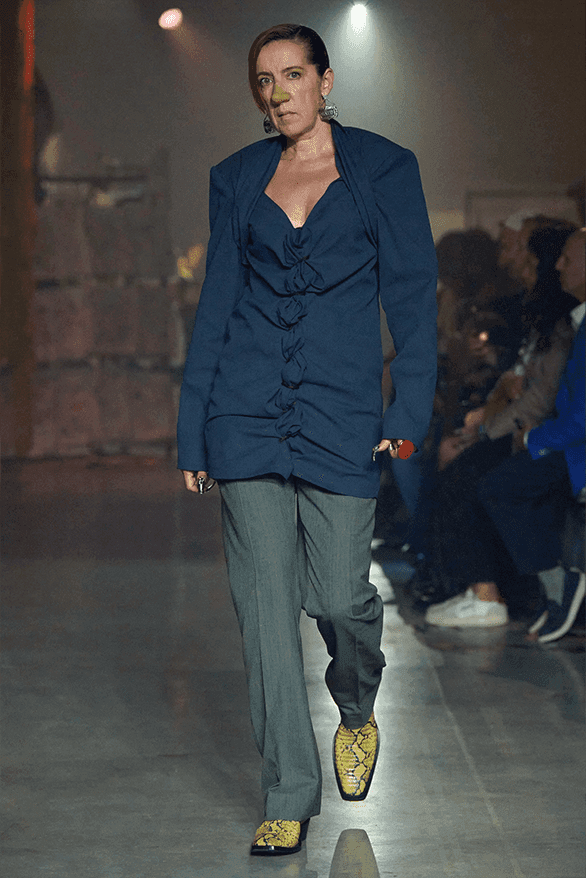 마틴 로즈, 2025 SS 컬렉션 공개, Martine Rose, 2025 spring, summer, 마틴 로즈, martine rose collection, martine rose runway, 마틴 로즈, 에어 맥스 TN