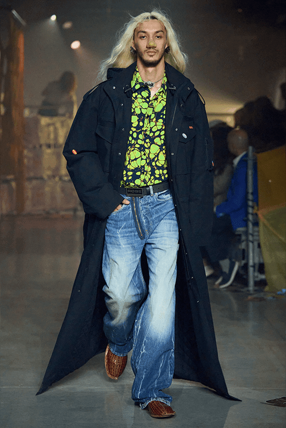 마틴 로즈, 2025 SS 컬렉션 공개, Martine Rose, 2025 spring, summer, 마틴 로즈, martine rose collection, martine rose runway, 마틴 로즈, 에어 맥스 TN