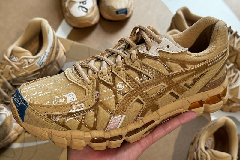 아식스 x 더블렛 스니커가 공개됐다