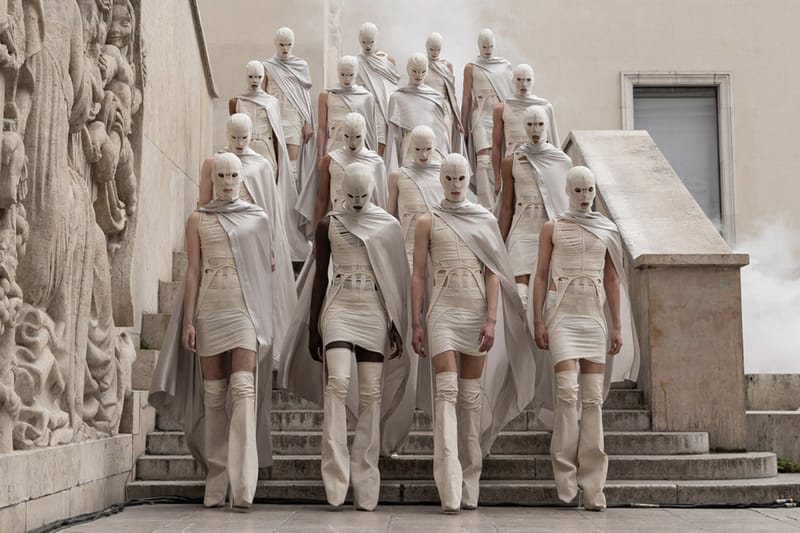 릭 오웬스 2025 봄, 여름 컬렉션 공개