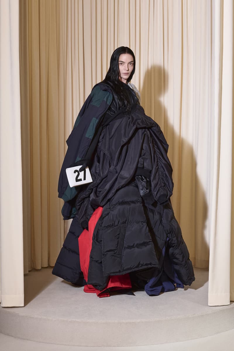 발렌시아가, 53번째 꾸뛰르 컬렉션 공개, Balenciaga, 뎀나, 발렌시아가, 뎀나 바잘리아, Balenciaga Couture, Demna, 발렌시아가 컬렉션, 발렌시아가 옷, 오뜨 꾸뛰르, 꾸뛰리에, 쿠튀르
