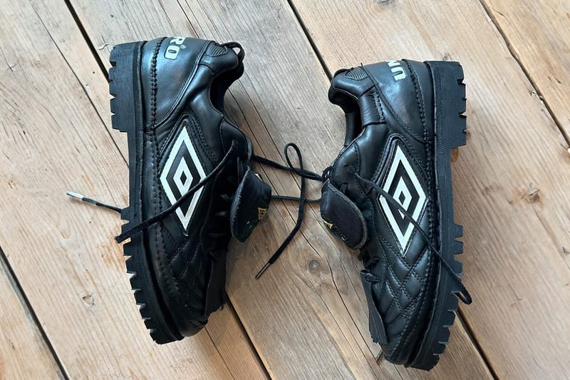 빈티지 엄브로 축구화를 사용해 만든 부츠 살펴보기