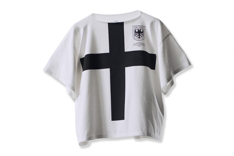 ‘VULTURES 2’ 코리아 익스클루시브 머천다이즈가 발매된다