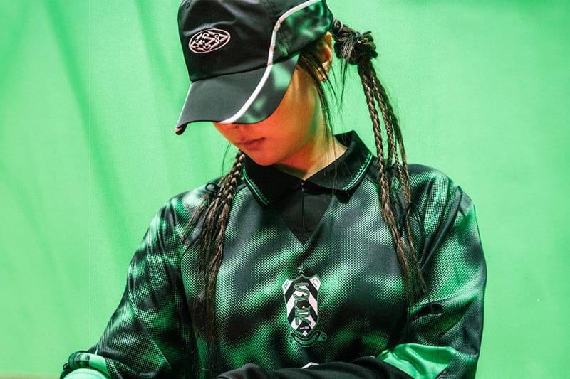 엄브로, 서울 커뮤니티 라디오 협업 제품 공개