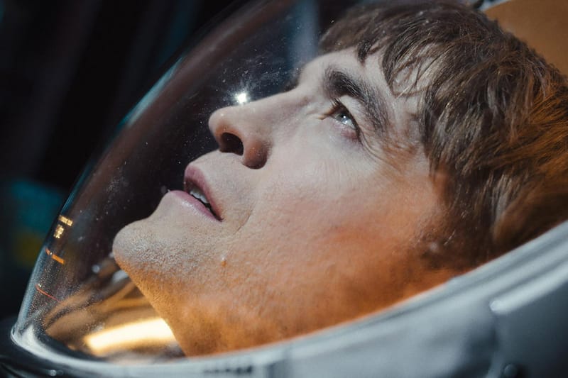 봉준호 감독 신작, ‘미키17’의 공식 예고편이 공개됐다