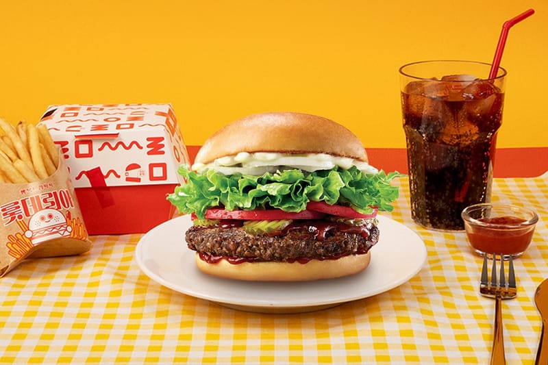 롯데리아, 오프라인 매장과 배달 서비스 메뉴 가격 분리한다