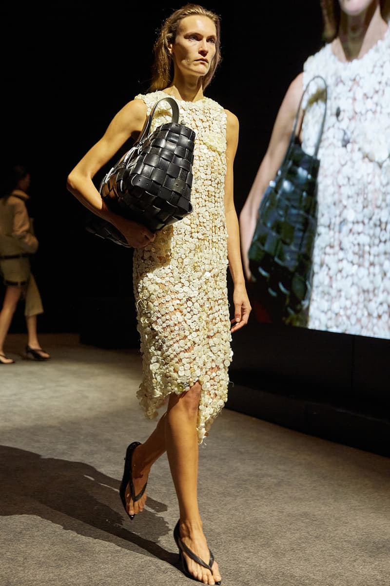 2024 LVMH 프라이즈 우승자 호다코바가 선보인 컬렉션은 어떤 모습일까?, lvmh, louis vuitton, hodakova, 호다코바