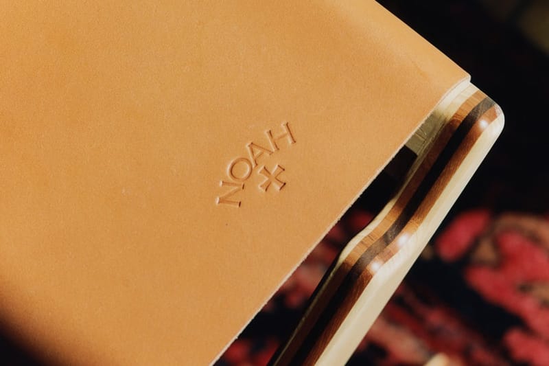 노아, 재활용 나무 옷걸이로 만든 접이식 의자 공개