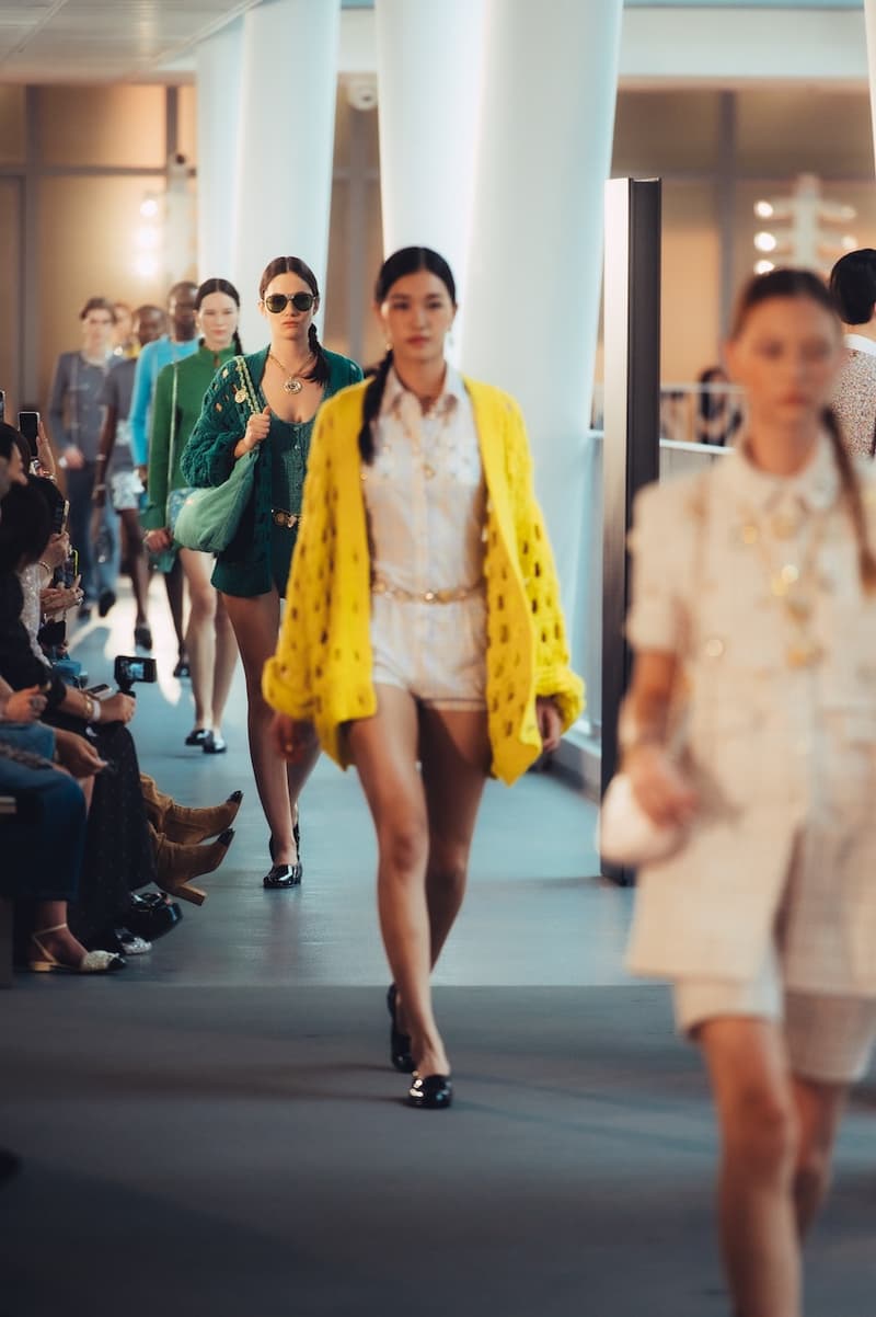 홍콩에서 다시 선보이는 샤넬 2024/25 크루즈 컬렉션