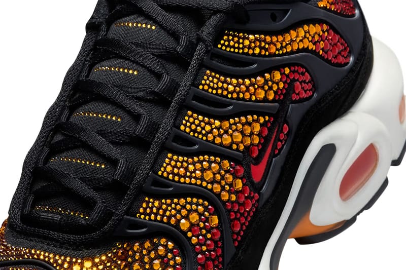 스와로브스키 x 나이키 협업, 에어 맥스 플러스 2종 공개