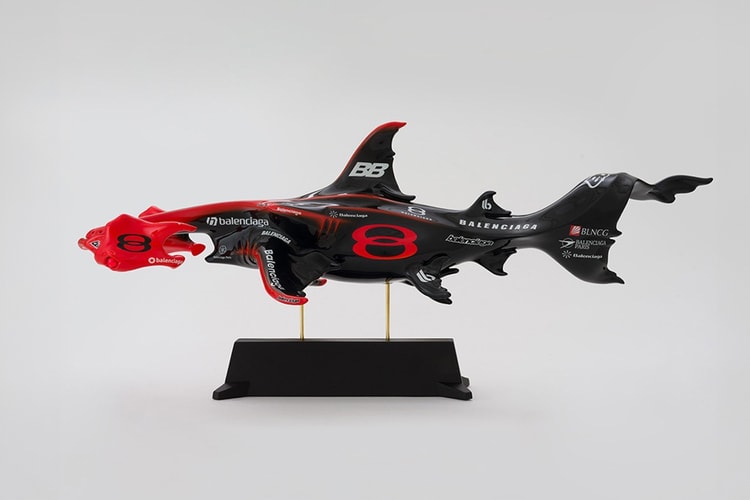 F1 경기를 기념한 발렌시아가 ‘레이싱’ 컬렉션 공개