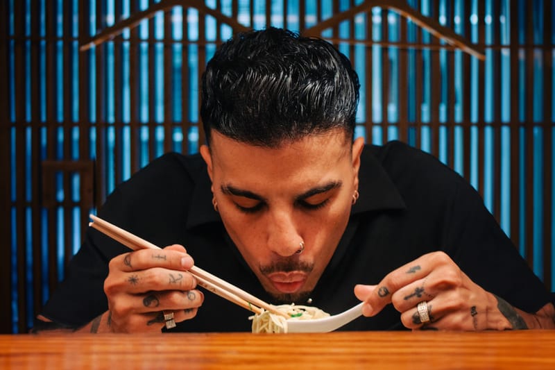 라우 알레한드로 인터뷰: 라멘과 음악을 사랑하는 그의 이야기