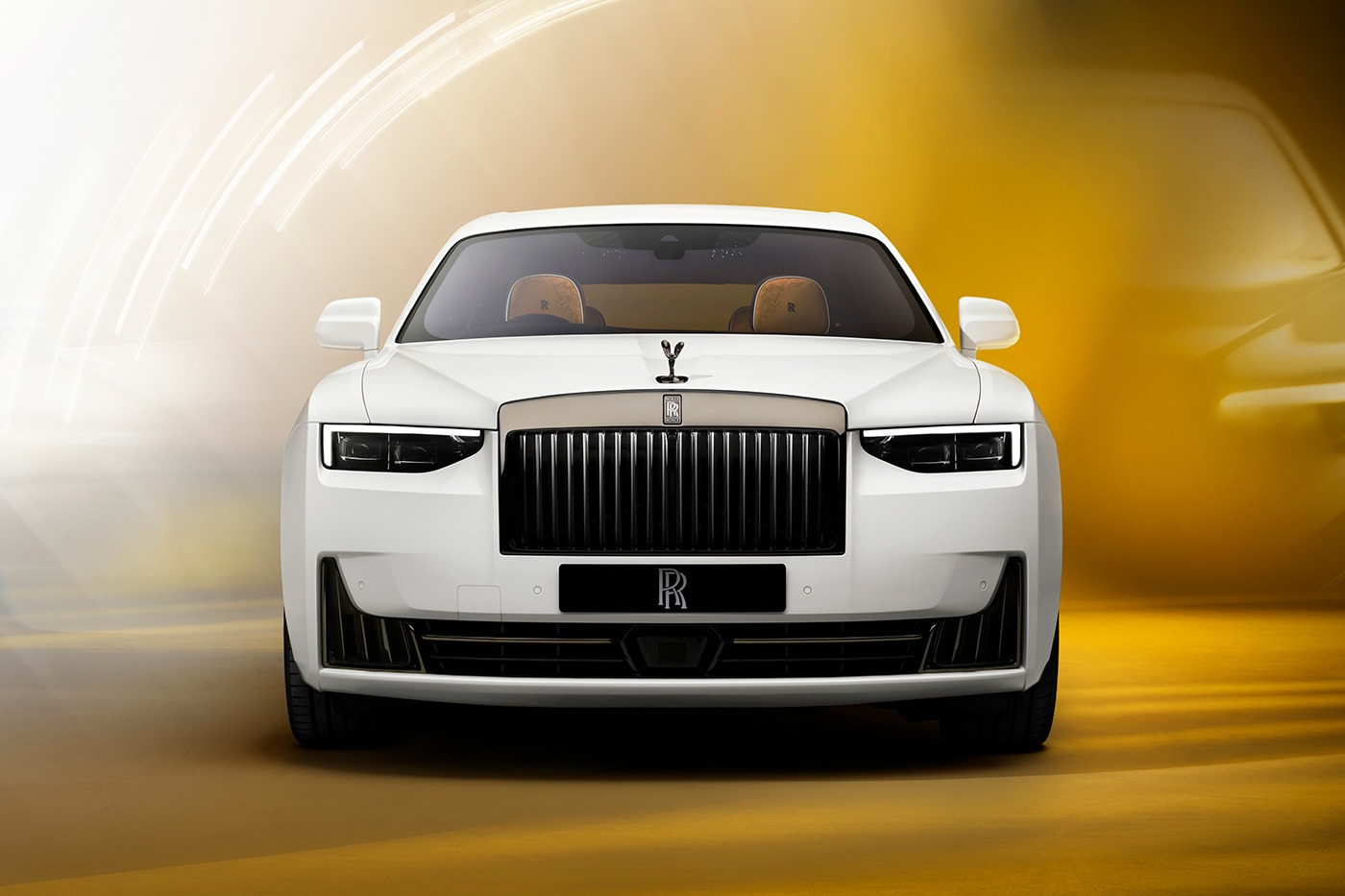 웅장함과 세련됨이 공존하는 롤스로이스 고스트 시리즈 II & 블랙 배지 고스트 시리즈 II 시승기