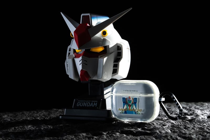 케이스티파이, ‘기동전사 건담’ 협업 컬렉션 공개