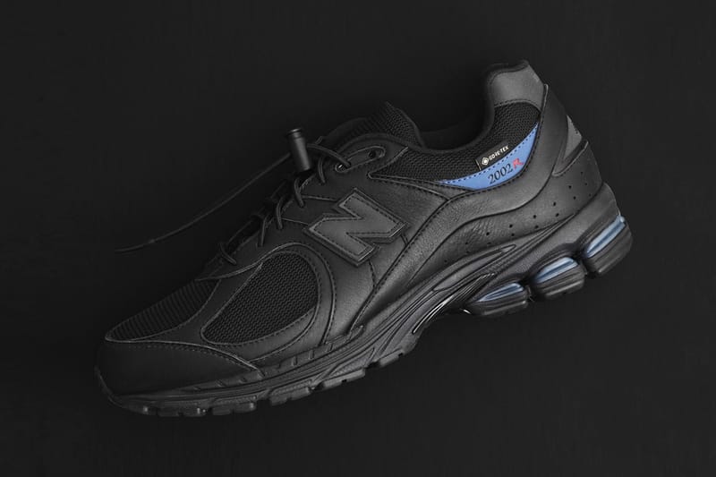 JJJ자운드 협업 뉴발란스 2002R 고어텍스가 출시된다