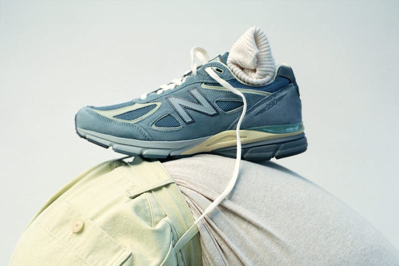 오라리 x 뉴발란스 990v4 출시