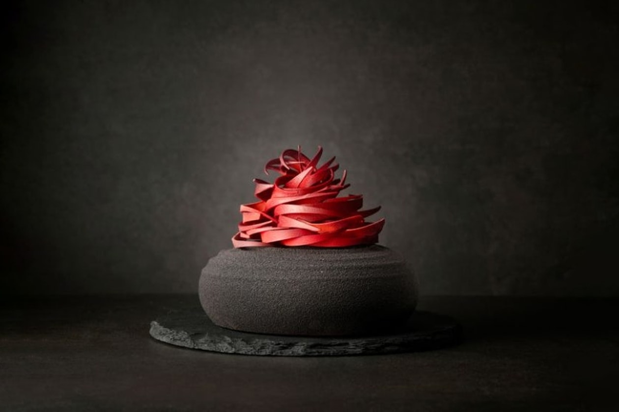 ‘하입비스트’ 직원들이 000에게 주고 싶은 연말 선물 리스트 7, 칸예, 오아시스, 리암갤러거, 노엘갤러거, 뉴진스, 지드래곤, 지디, 빈지노, 롯데자이언츠, 주술회전