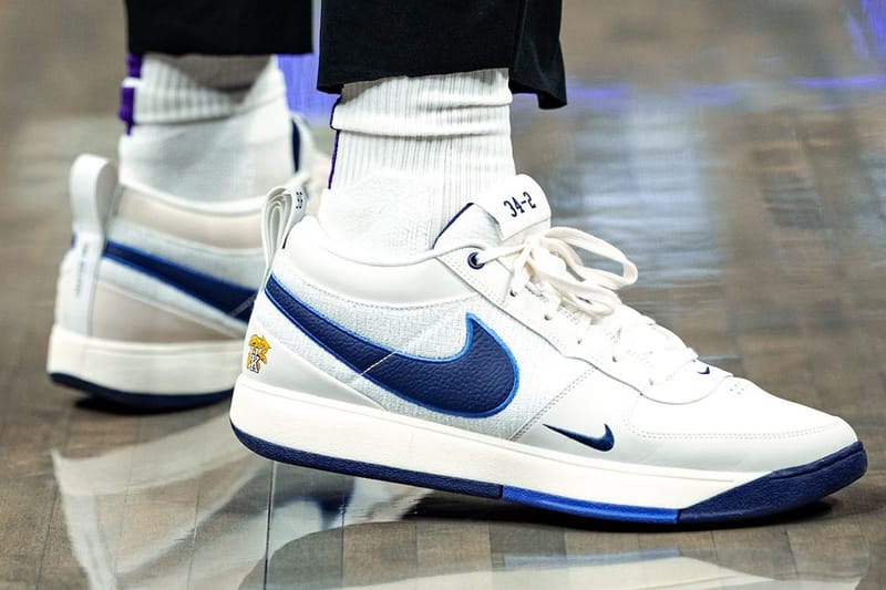 데빈 부커의 나이키 북 1 ‘켄터키 홈’ 공개