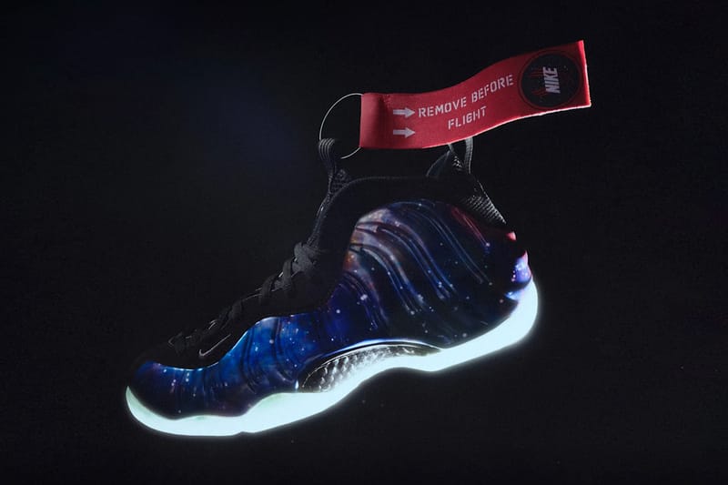 스니커 붐의 중심, 에어 폼포짓 원 ‘갤럭시‘가 돌아온다