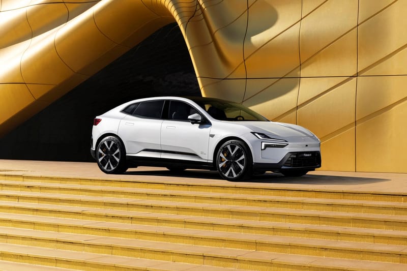 지금 가장 하입한 전기차, 올해의 차 휩쓴 폴스타 4의 매력