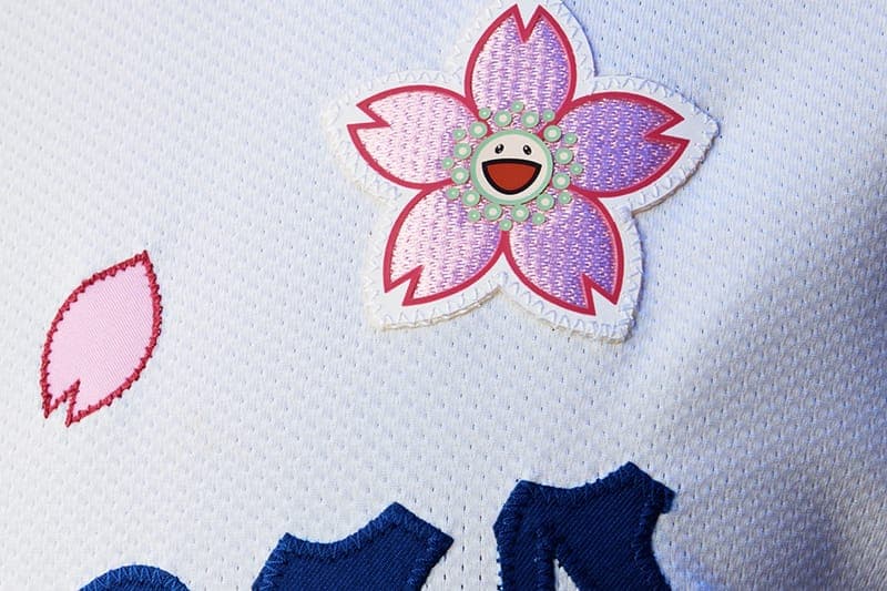 무라카미 타카시 x 나이키 MLB ‘사쿠라 엘리트’ 저지 공개