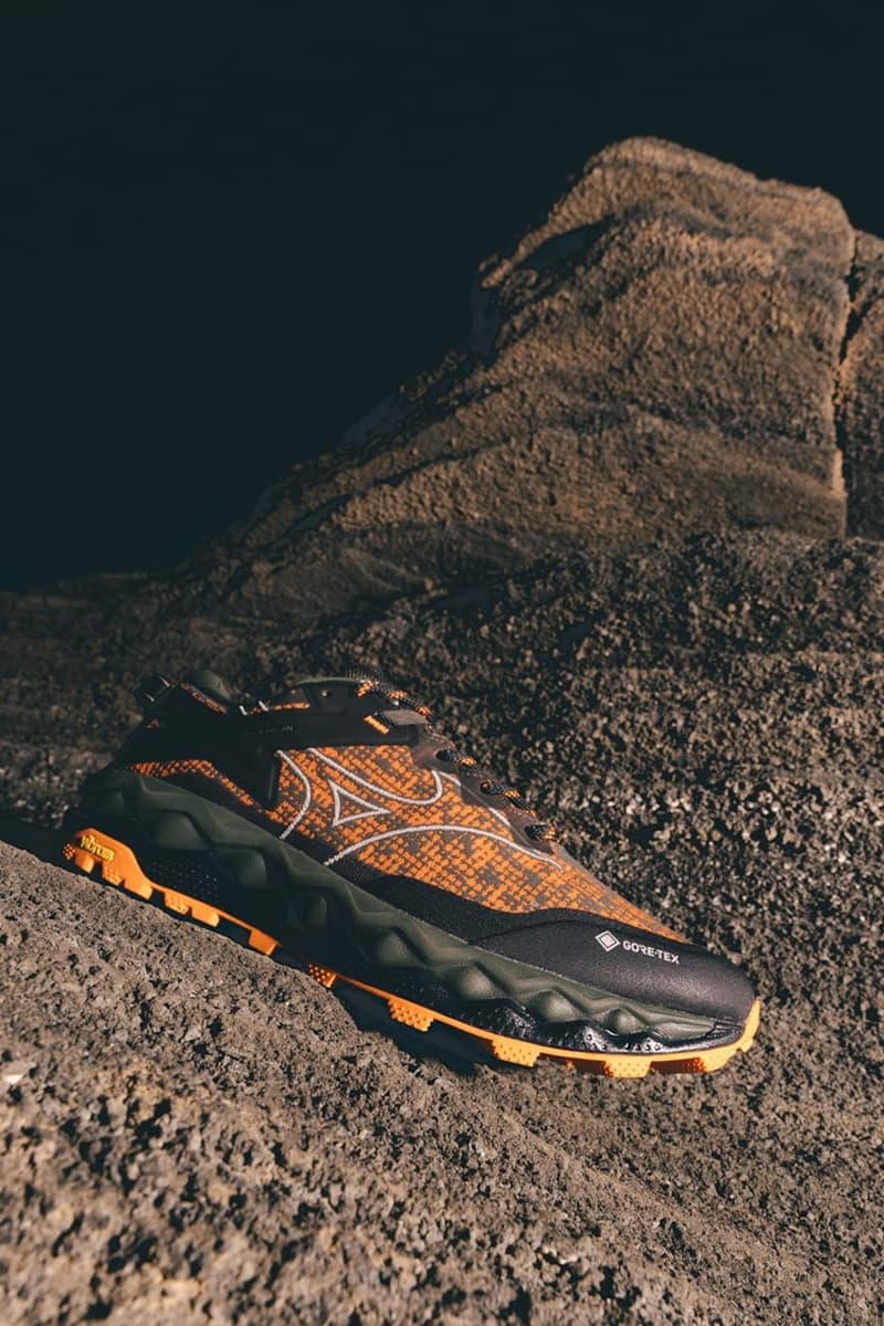 미즈노 x 마하리시 협업 ‘무진 10 GTX’ 공개