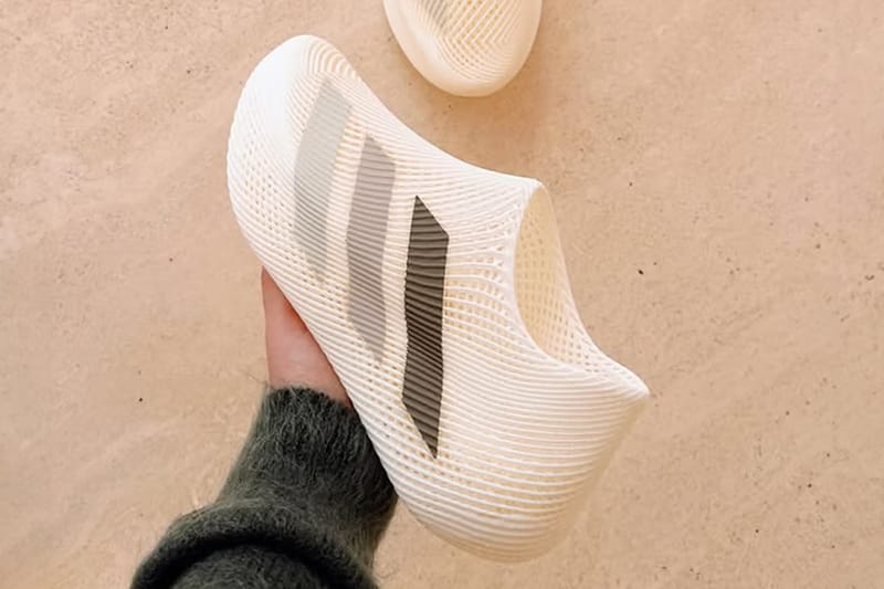 3D 프린팅으로 제작된 키스 x 아디다스 협업이 출시된다?
