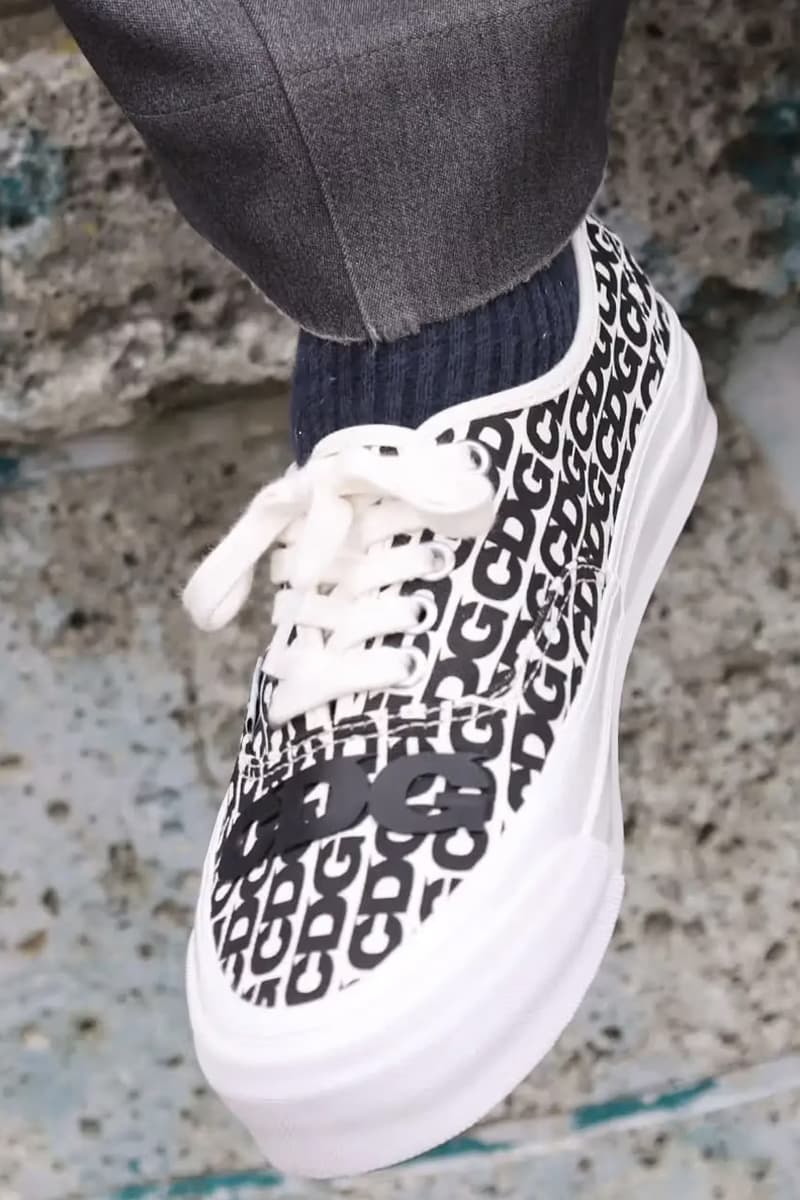 CDG x 반스 협업 어센틱 출시 정보