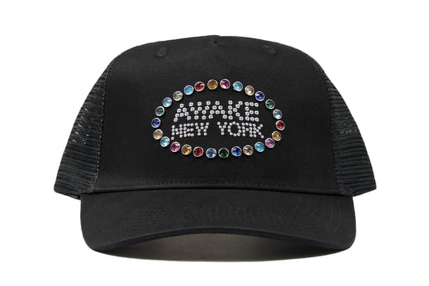 어웨이크 NY 2025 여름 컬렉션 공개